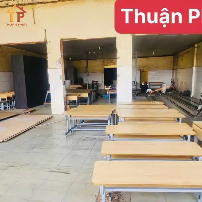 Bàn ghế cho HS 1